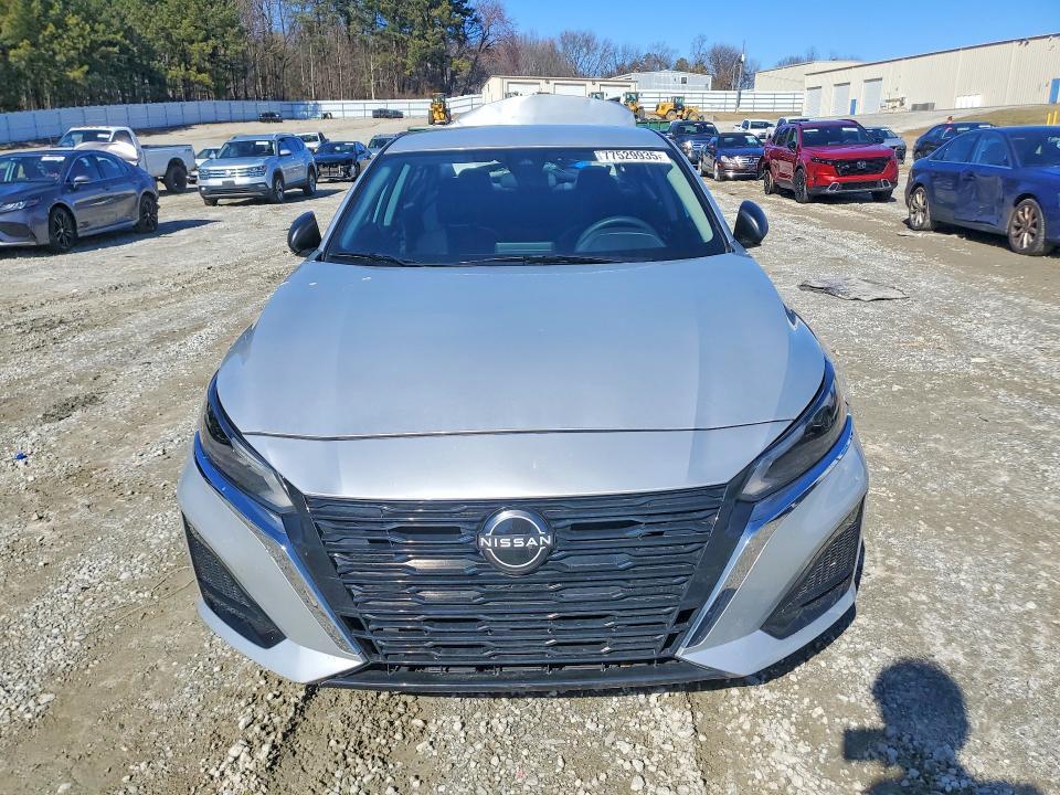 2024 Nissan Altima s
