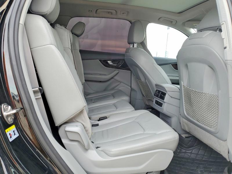 2017 Audi Q7 Premium Plus