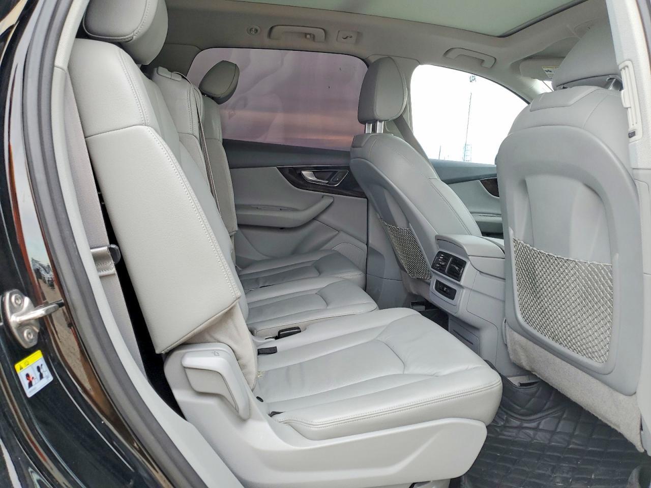 2017 Audi Q7 Premium Plus