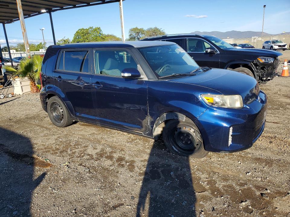 2014 Scion XB