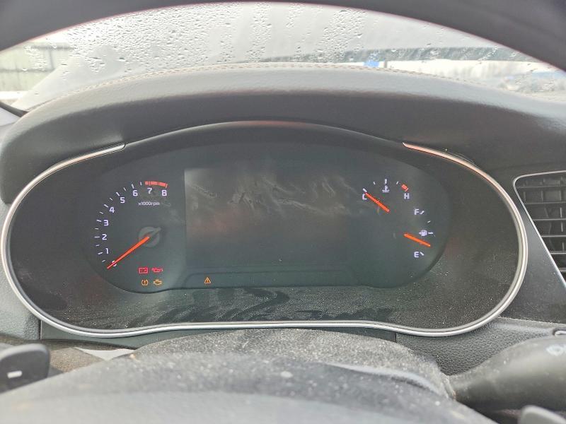 2015 KIA Cadenza Premium