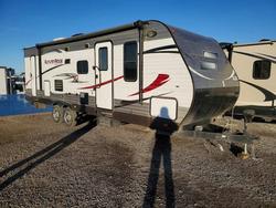 Salvage trucks for sale at Rocky View County, AB auction: 2016 Starcraft Autumn RID