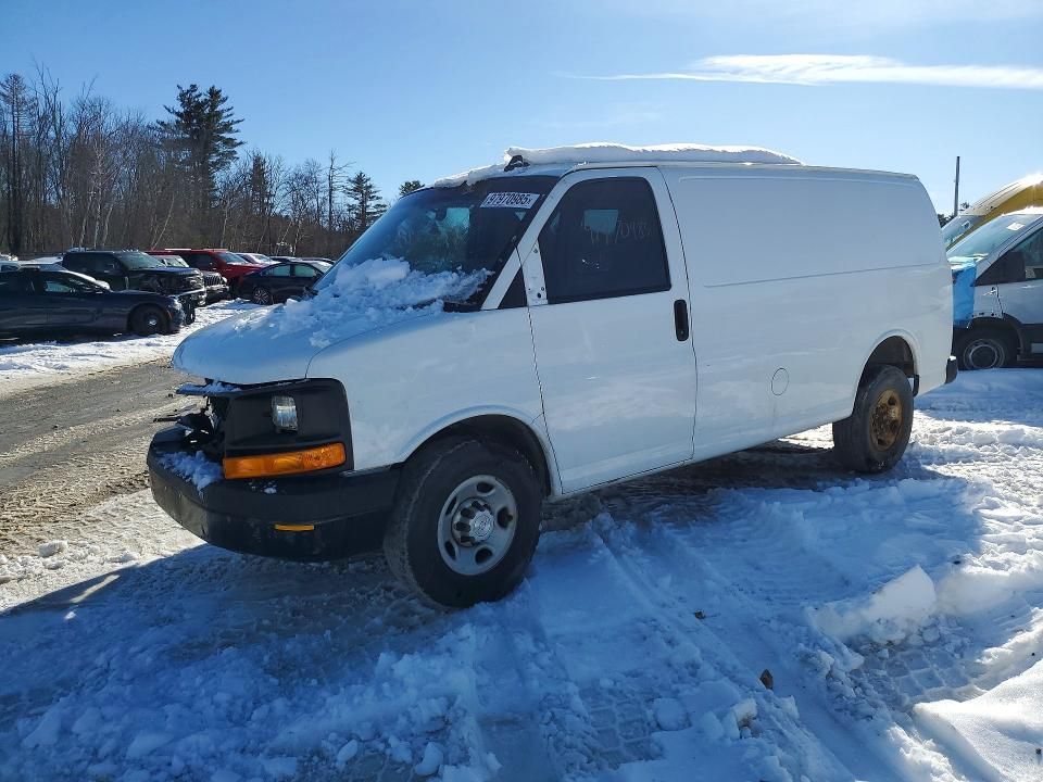2017 Chevrolet Express 2500 Delivery van