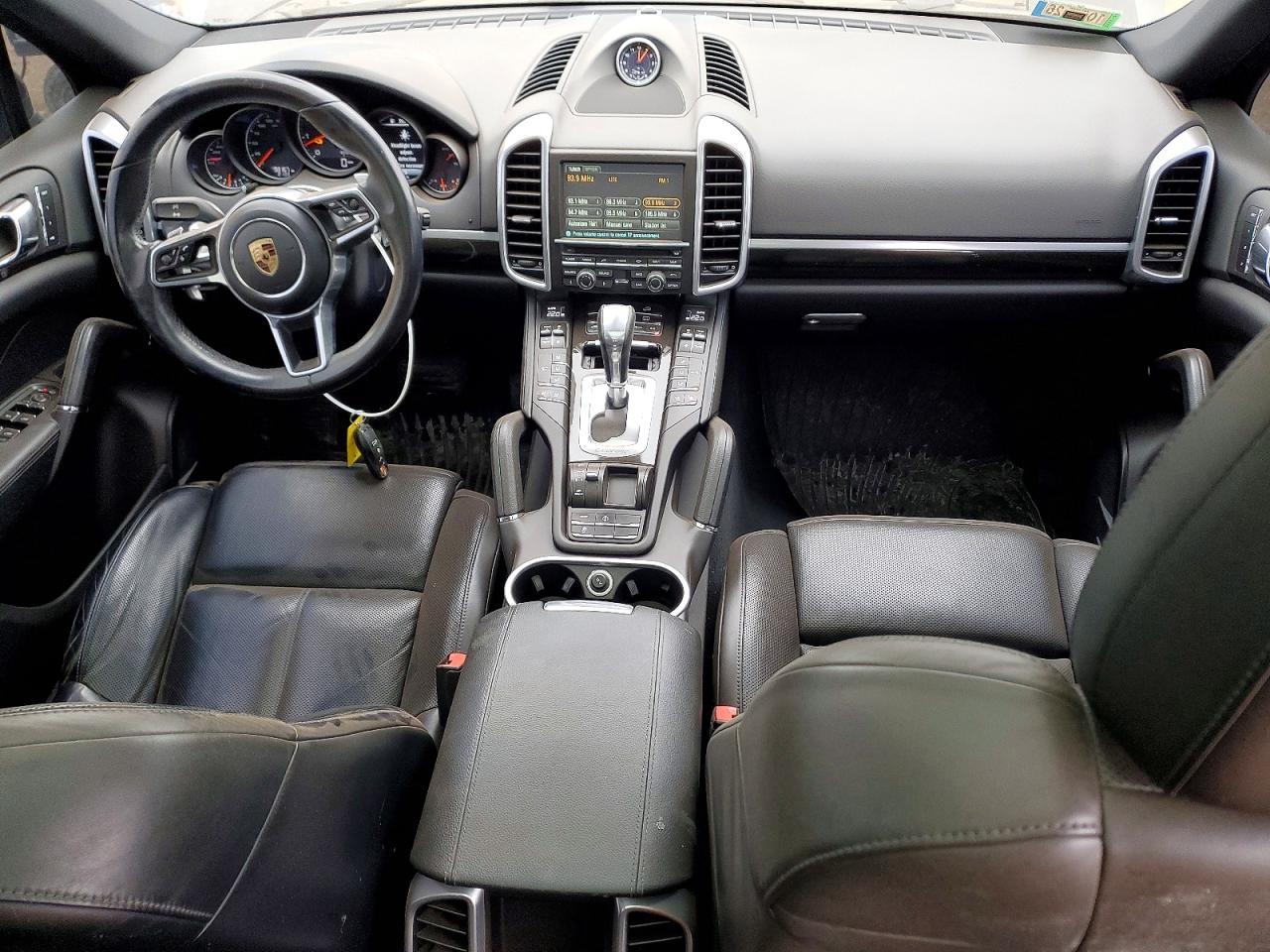 2016 Porsche Cayenne