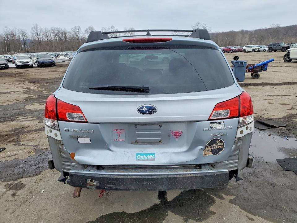 2014 Subaru Outback 2.5i Premium