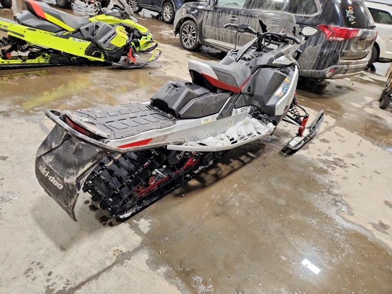 2024 Skidoo MXZ