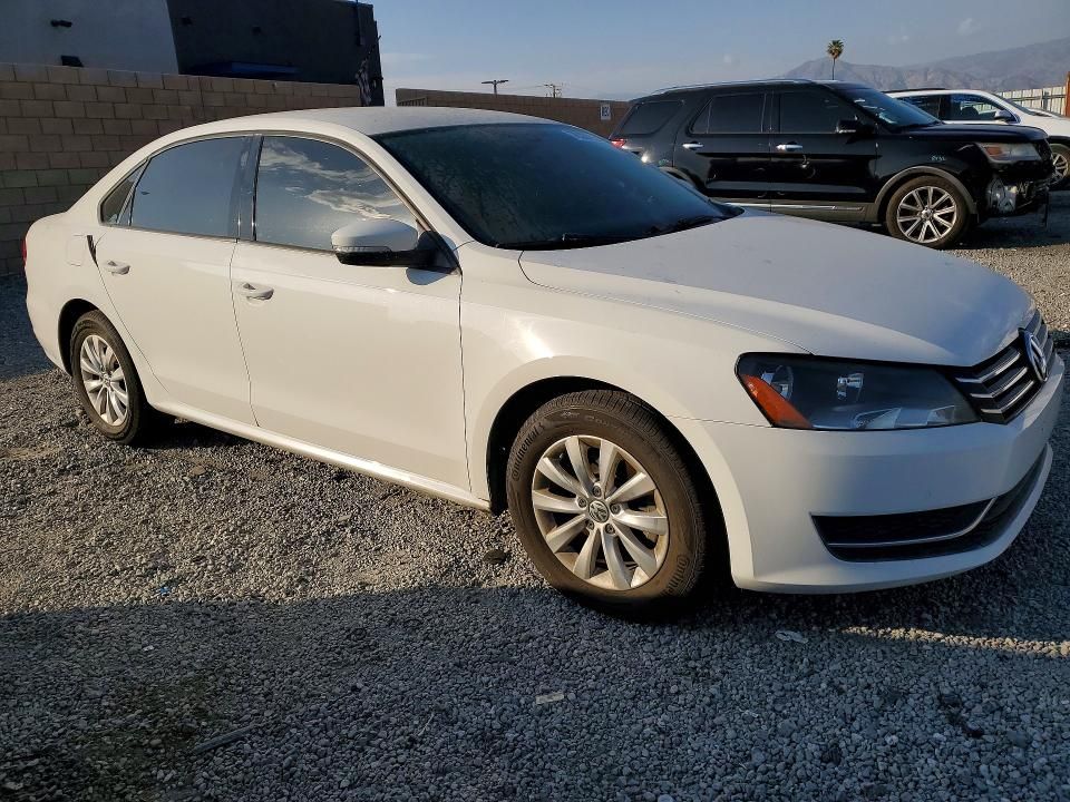 2014 Volkswagen Passat s