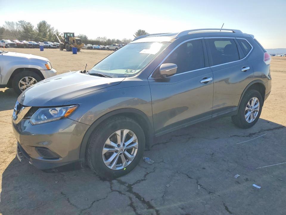 2015 Nissan Rogue sv