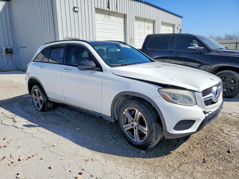 2017 Mercedes-Benz Glc 300