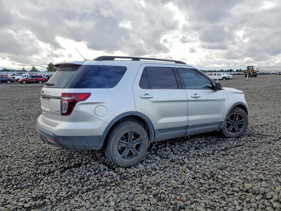 2013 Ford Explorer Sport