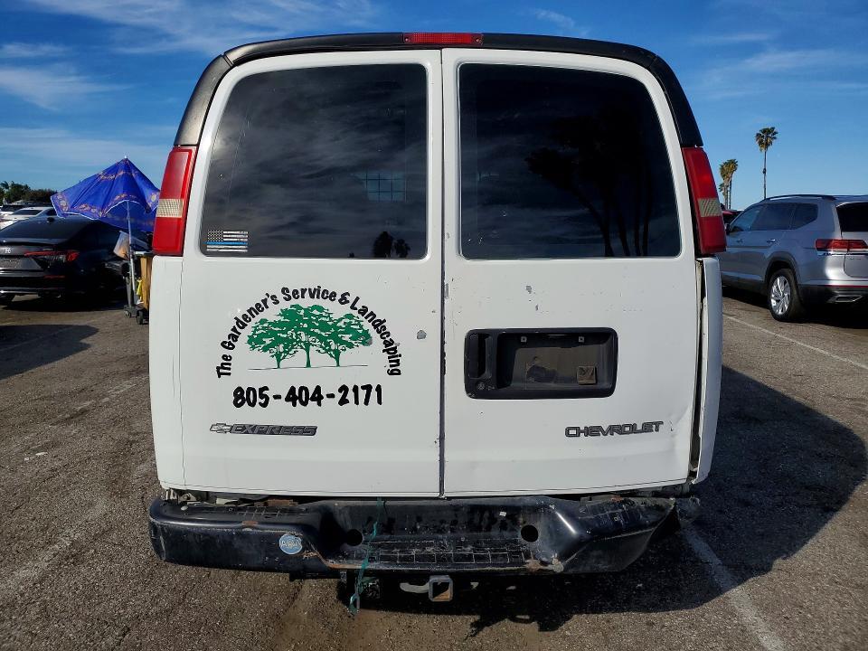 2004 Chevrolet Express G3500