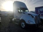 2016 Kenworth T680 Semi Truck