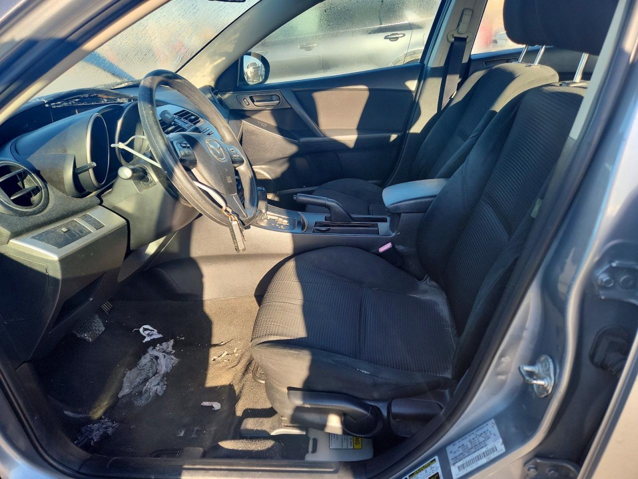 2013 Mazda 3 I