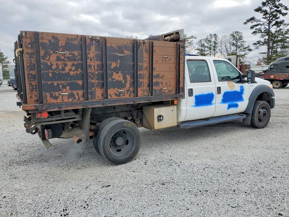 2015 Ford F450 Super Duty Flatbed Truck