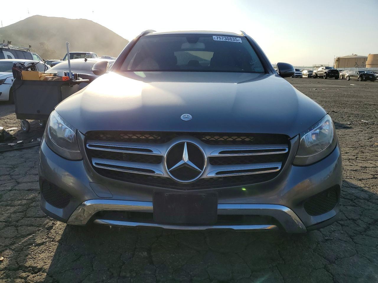 2016 Mercedes-Benz Glc 300