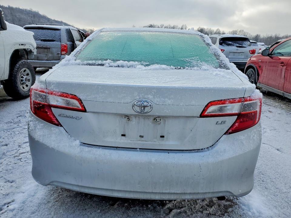 2013 Toyota Camry l