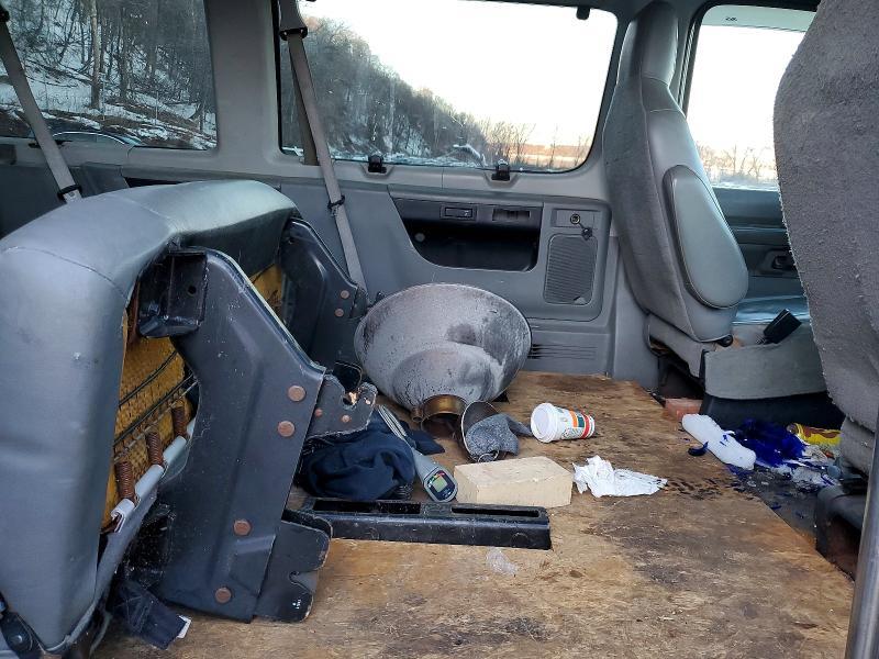 2009 Ford Econoline E350 Super Duty van