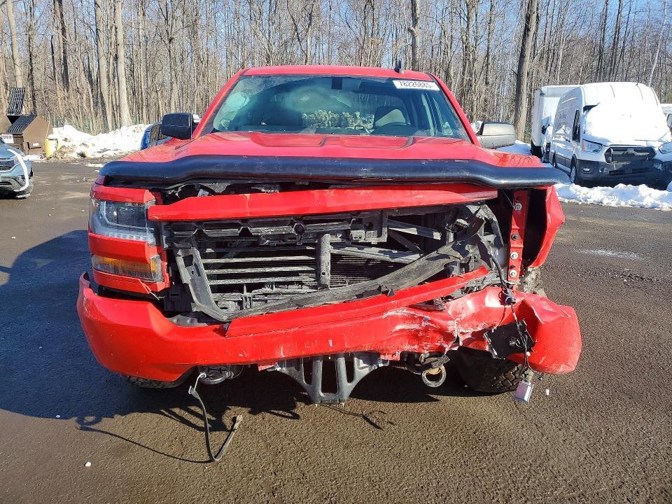 2018 Chevrolet Silverado K1500 Custom