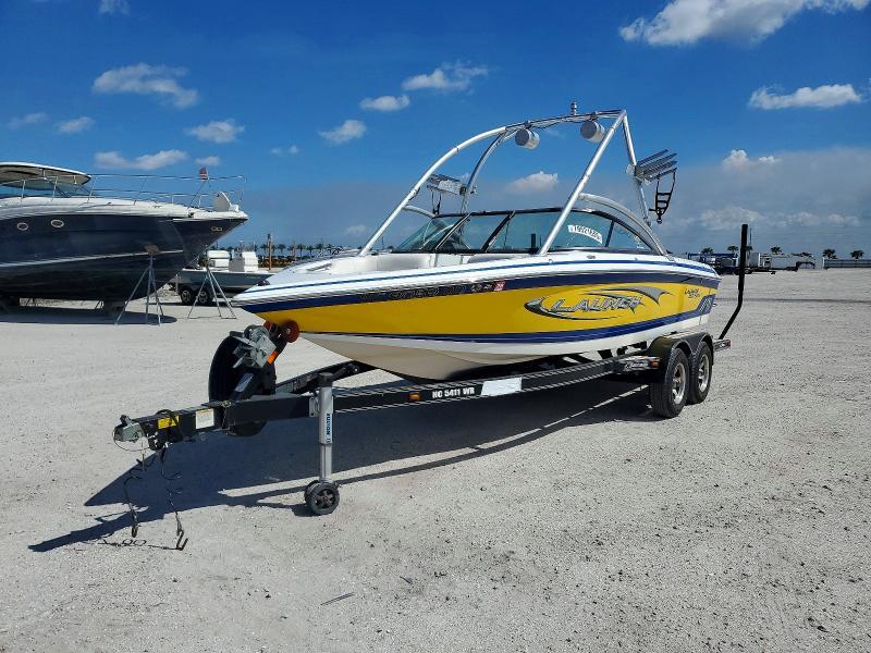 2006 Supra Boat-boat
