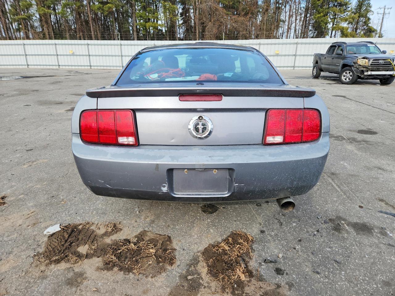 2007 Ford Mustang