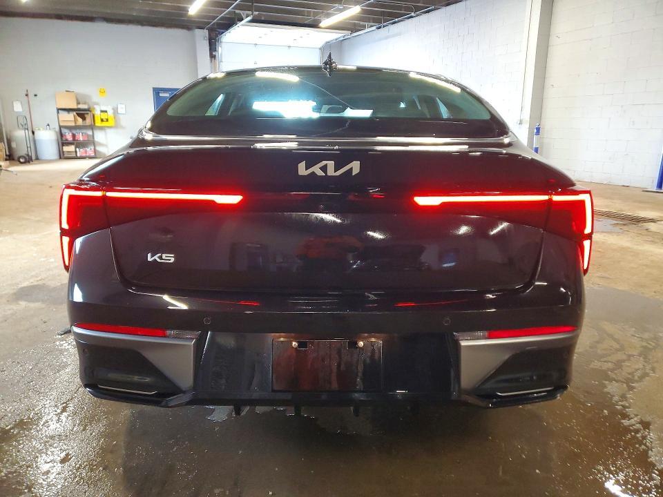 2026 KIA K5 lxs