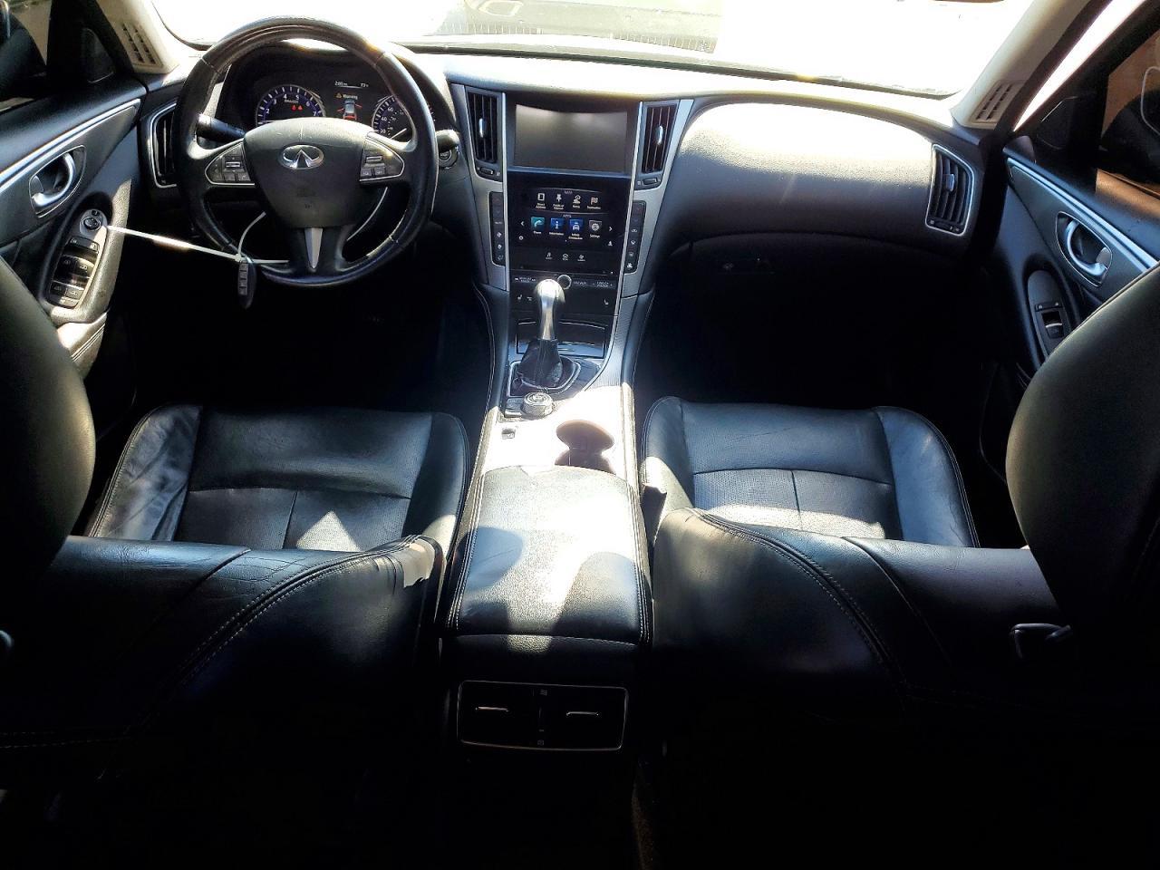 2015 Infiniti Q50 Base