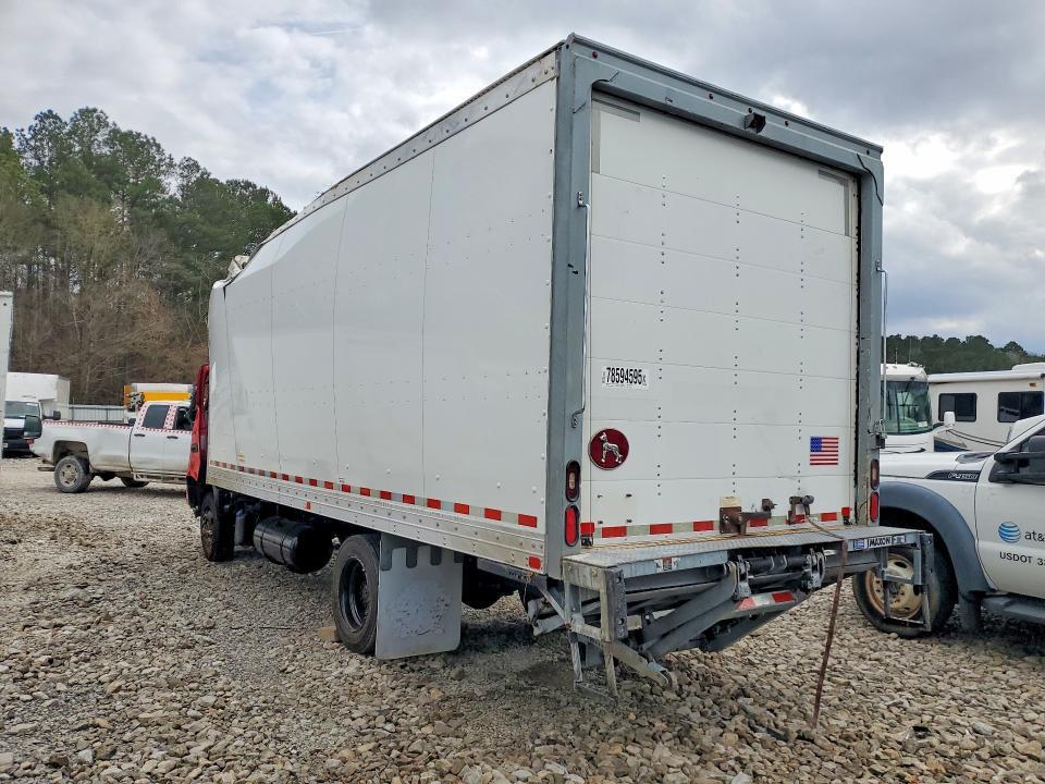 2019 Hino 195 box Truck