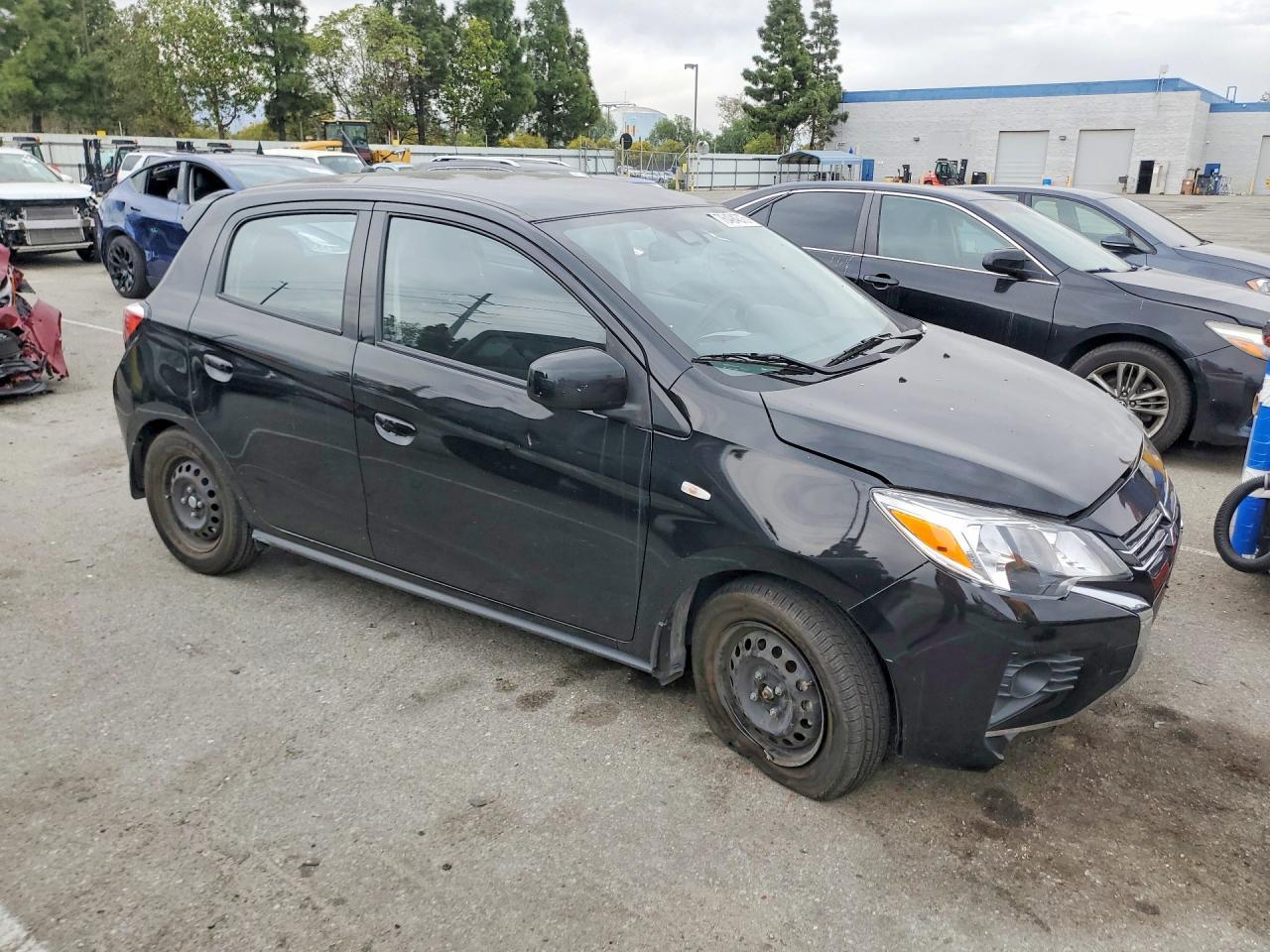 2024 Mitsubishi Mirage es