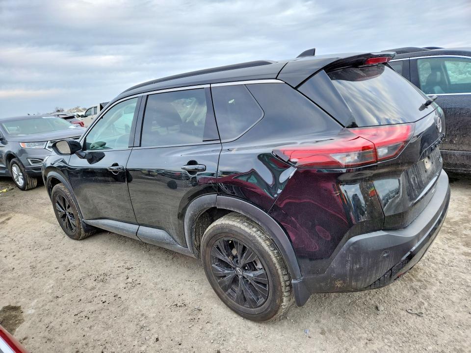 2023 Nissan Rogue sv