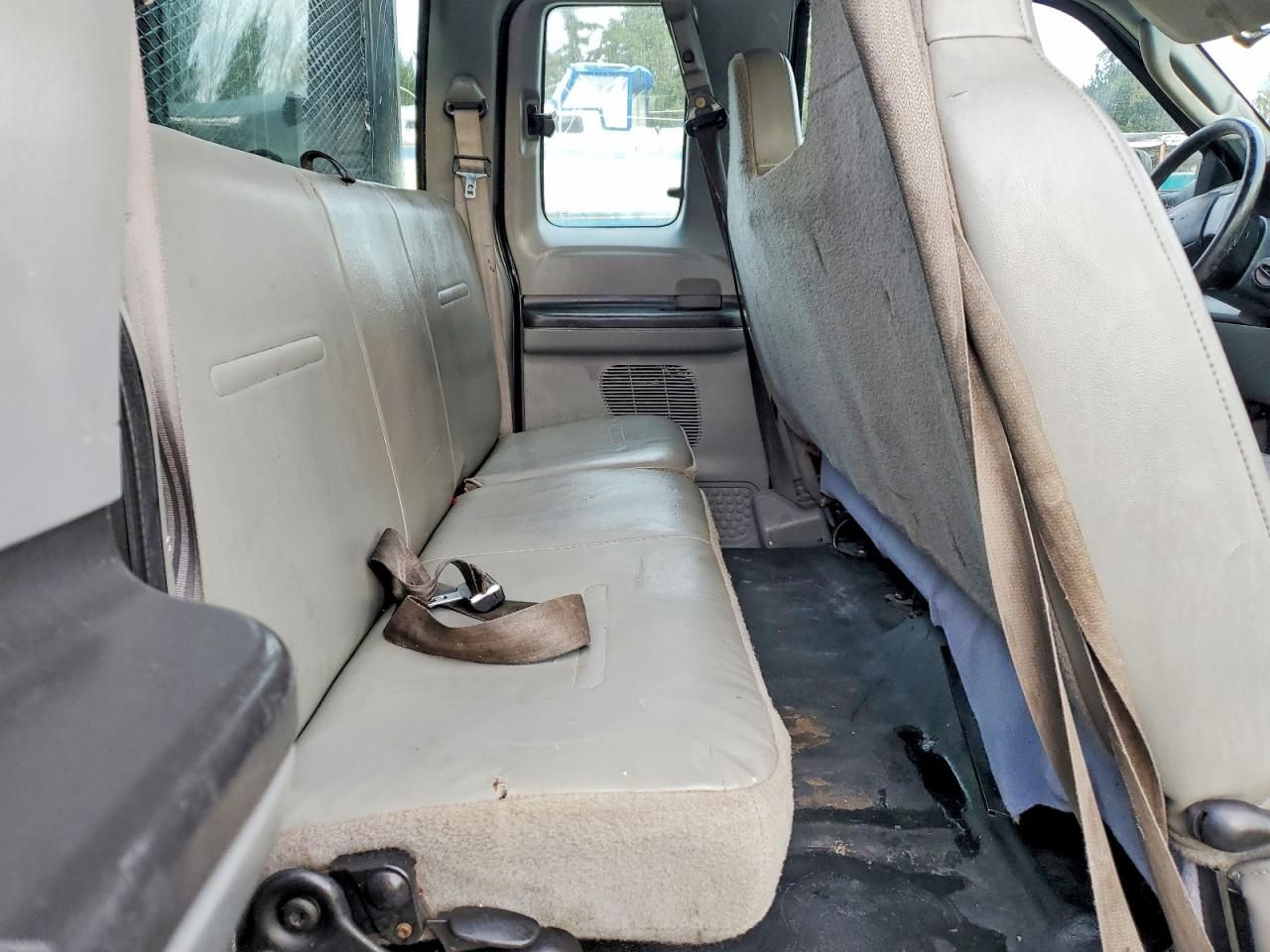 2006 Ford F550 Super Duty Dump Truck