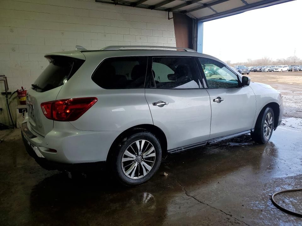 2019 Nissan Pathfinder s