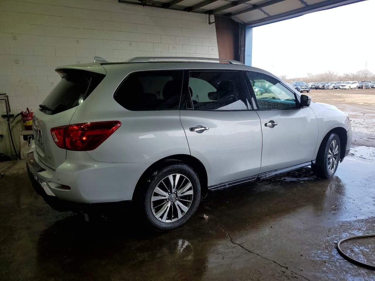 2019 Nissan Pathfinder s