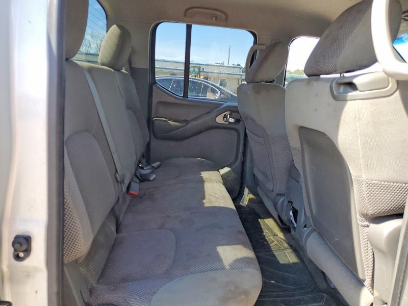 2010 Nissan Frontier SE V6