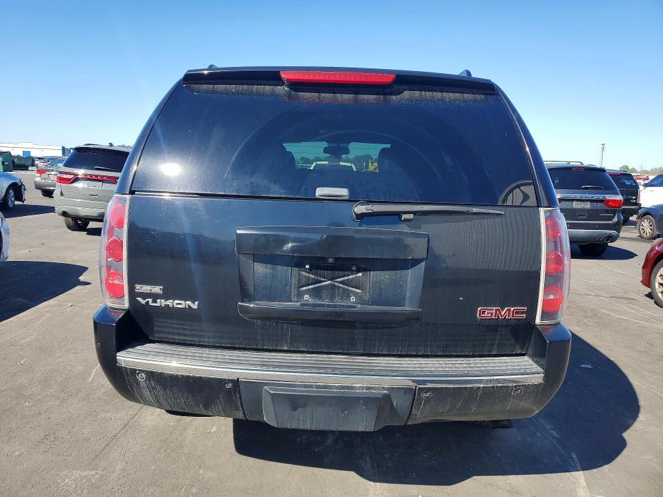 2011 GMC Yukon