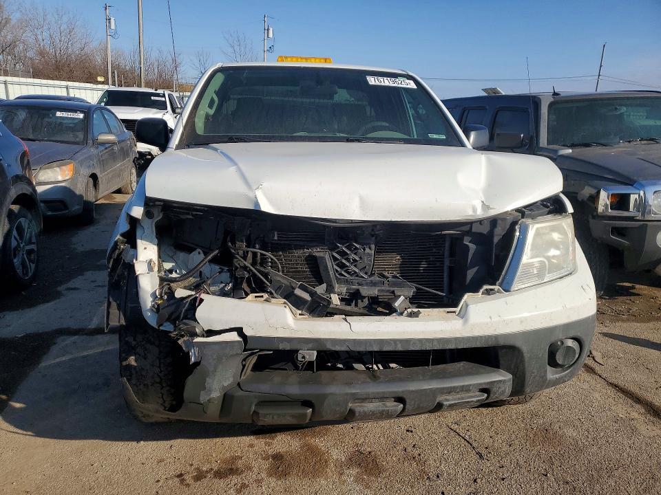 2015 Nissan Frontier s