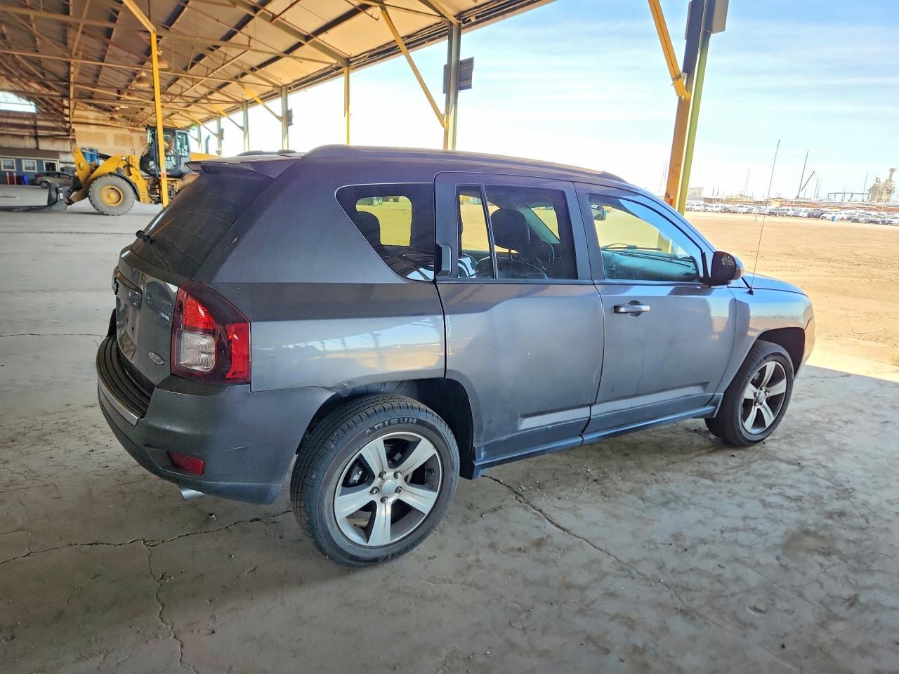 2016 Jeep Compass Latitude
