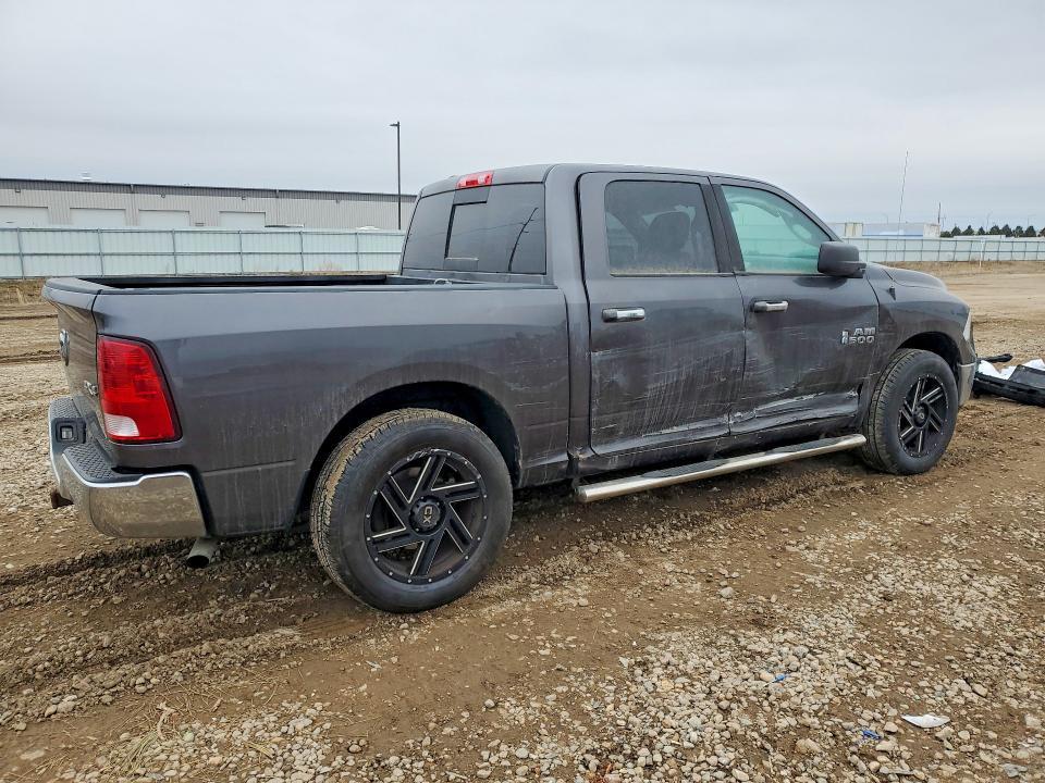 2016 Dodge Ram 1500 slt