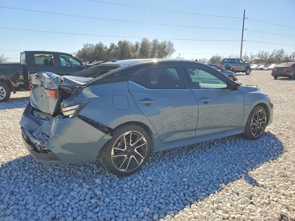 2024 Nissan Sentra sr
