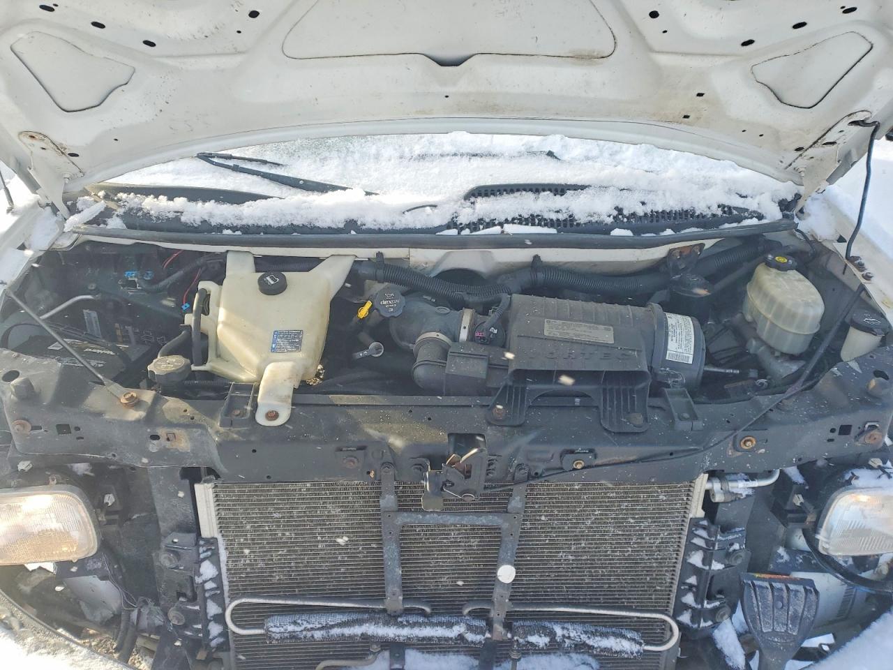 2015 GMC Savana Cutaway G3500