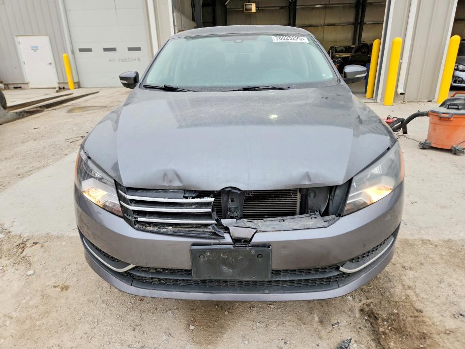 2015 Volkswagen Passat s