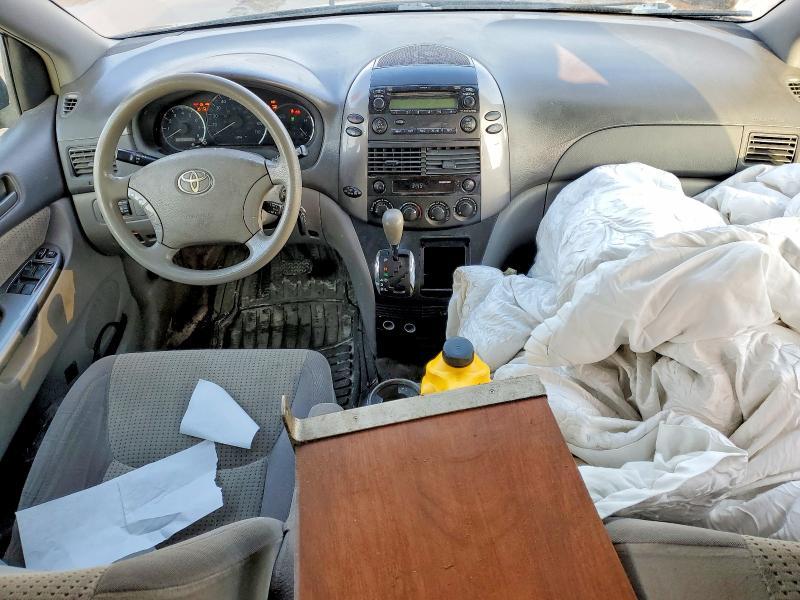 2009 Toyota Sienna ce