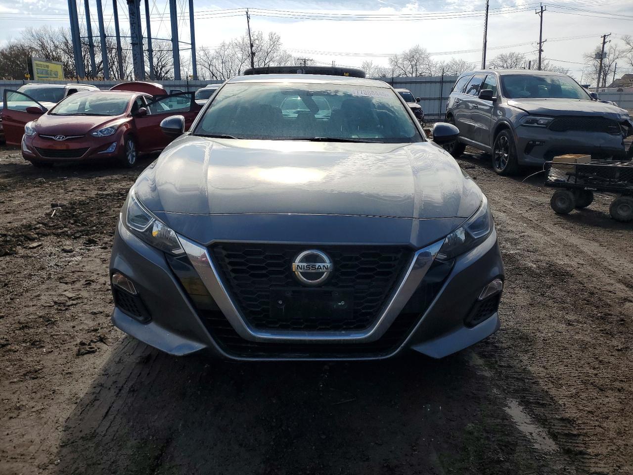 2020 Nissan Altima s