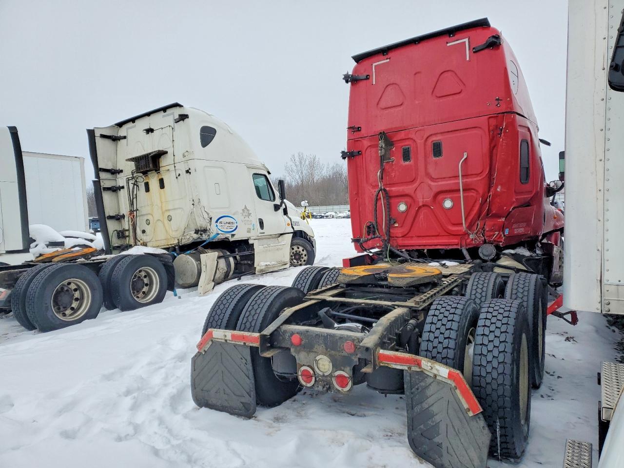 2016 Freightliner Cascadia 125