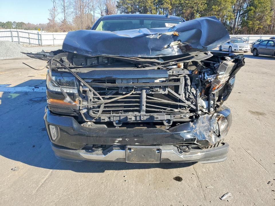 2017 Chevrolet Silverado K1500 lt