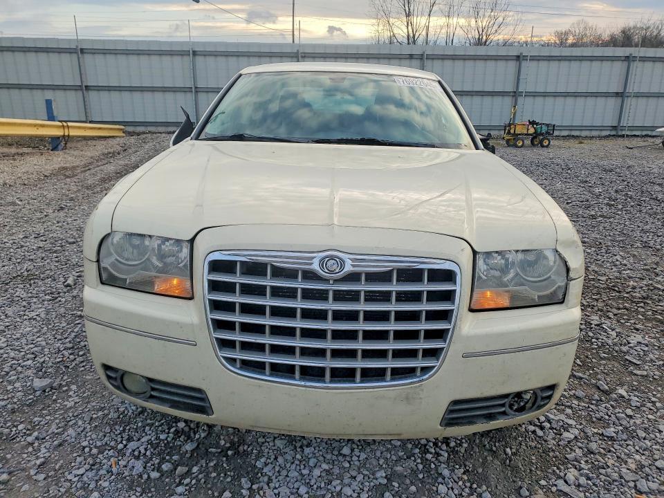 2010 Chrysler 300 Touring