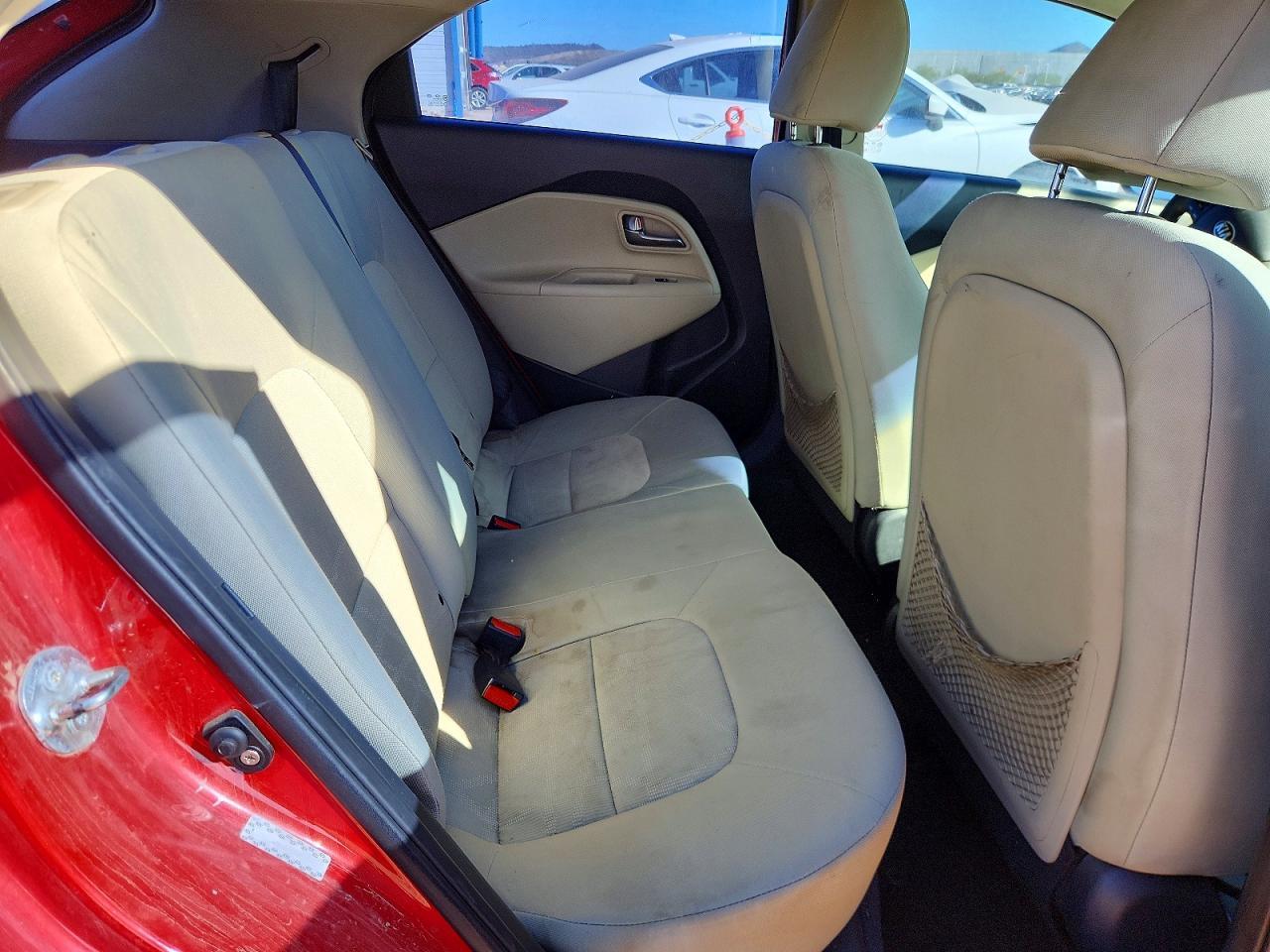 2013 KIA Rio lx
