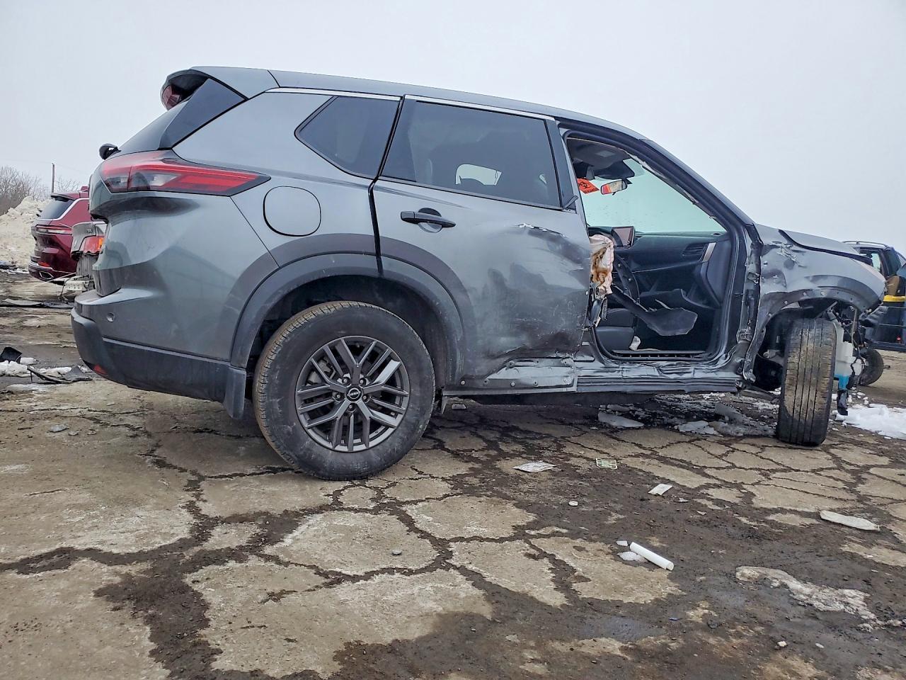 2024 Nissan Rogue s