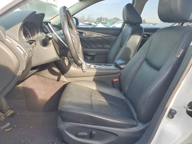2015 Infiniti Q50 Base
