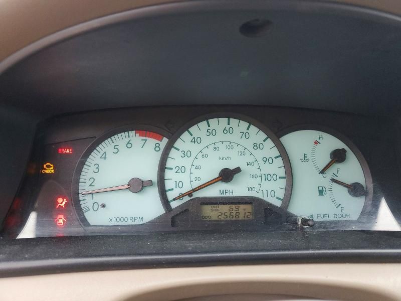 2004 Toyota Corolla ce