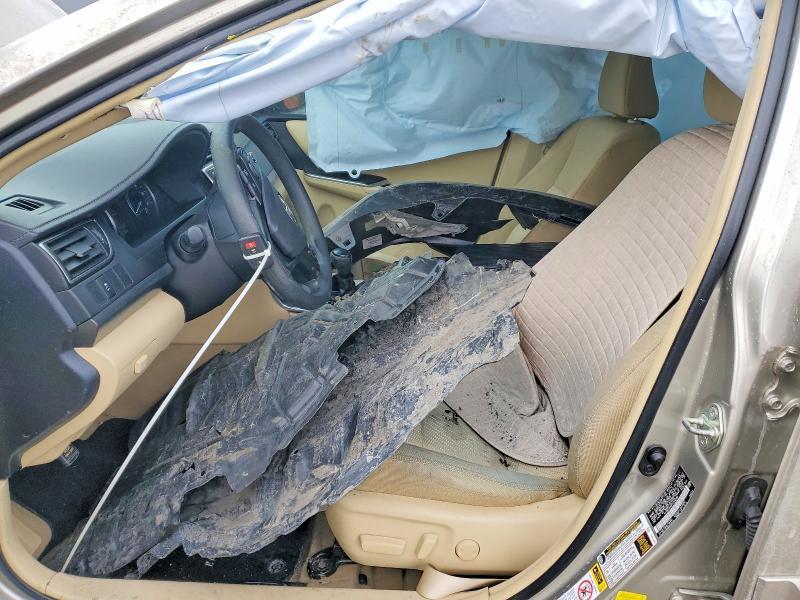 2015 Toyota Camry Hybrid